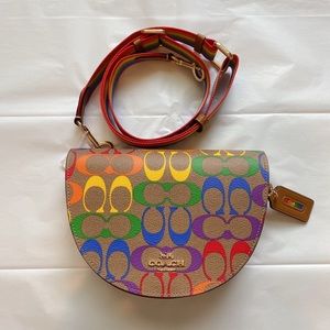 🌈Coach Ellen Crossbody In Rainbow Signature Canva